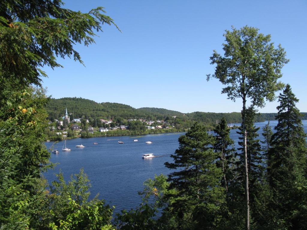 Gite Aux Traditions Saint-Jean-des Piles Esterno foto